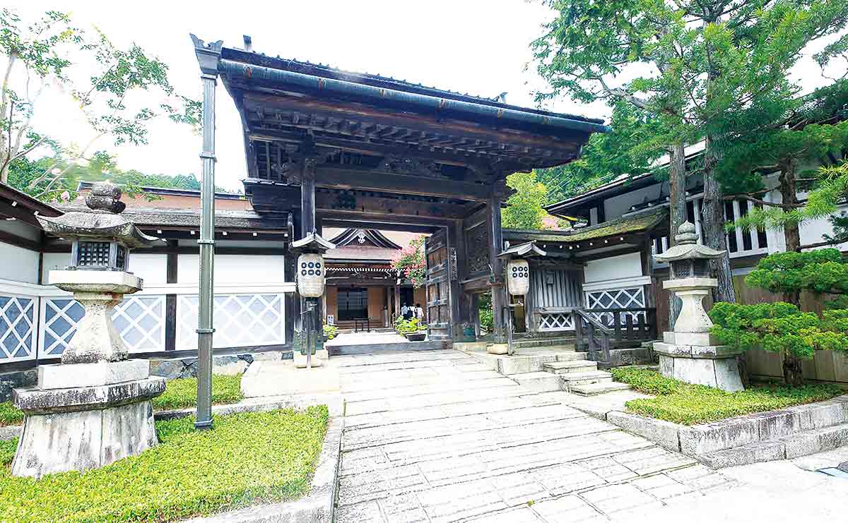 蓮華定院