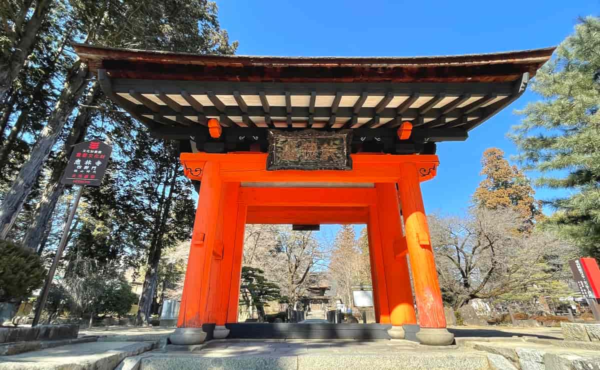 恵林寺の四脚門