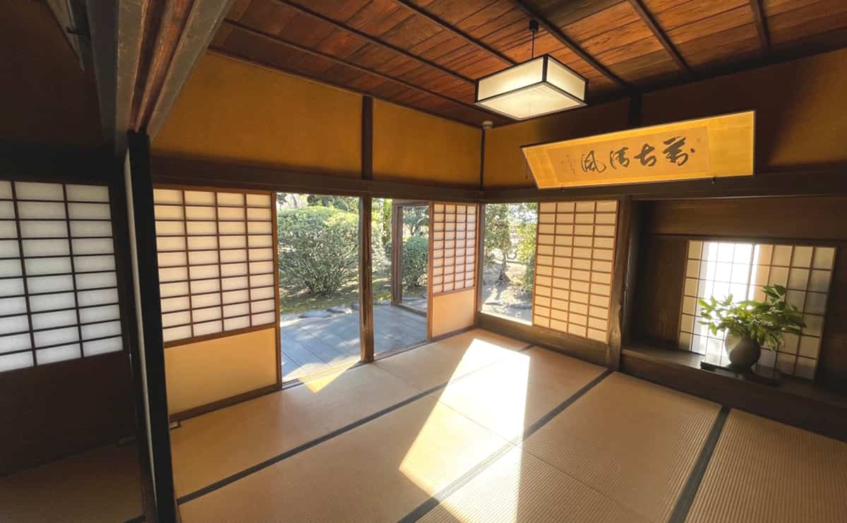 八田家書院内部