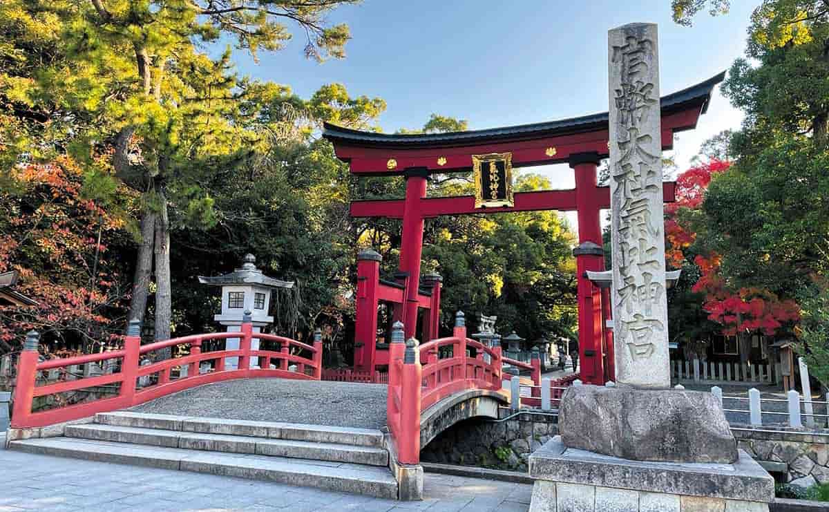 氣比神宮の大鳥居