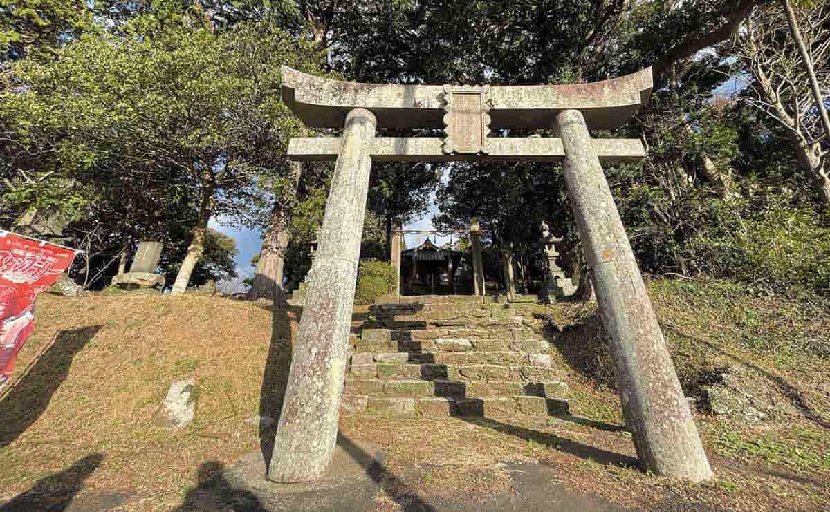 新城神社