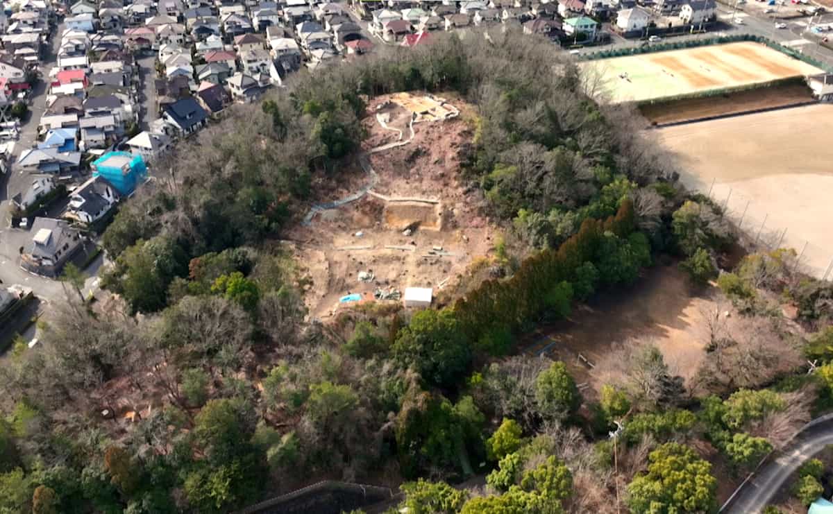 富雄丸山古墳