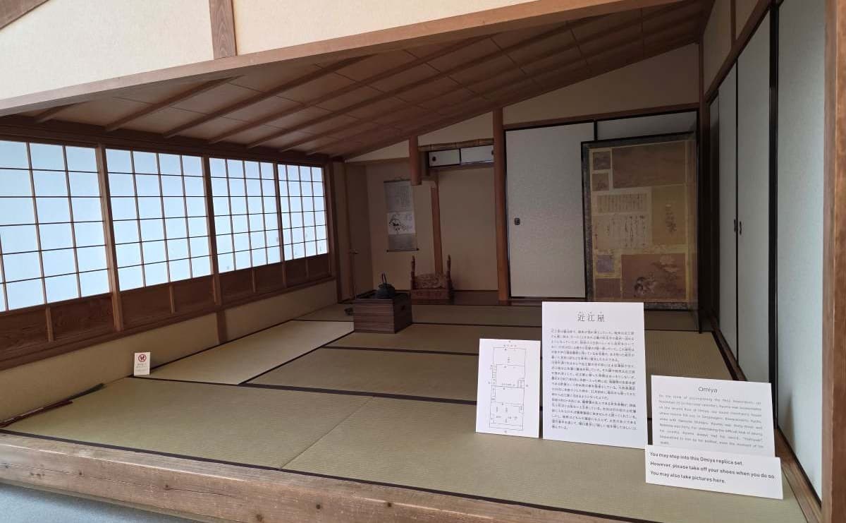坂本龍馬記念館の近江屋を再現したコーナー