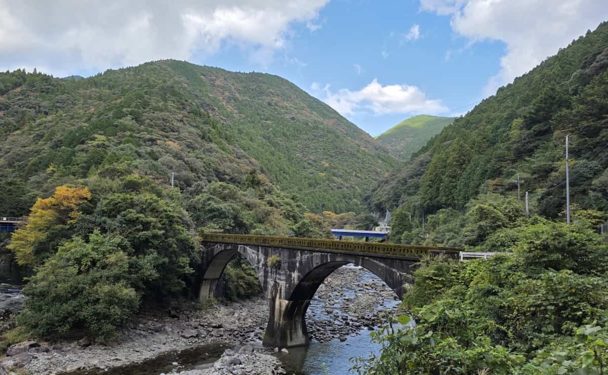  二股橋