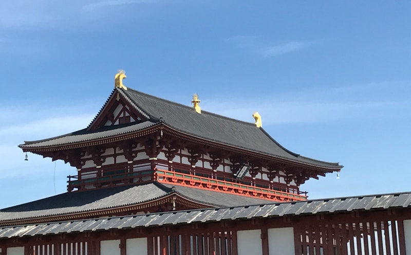 復元された平城京の大極殿
